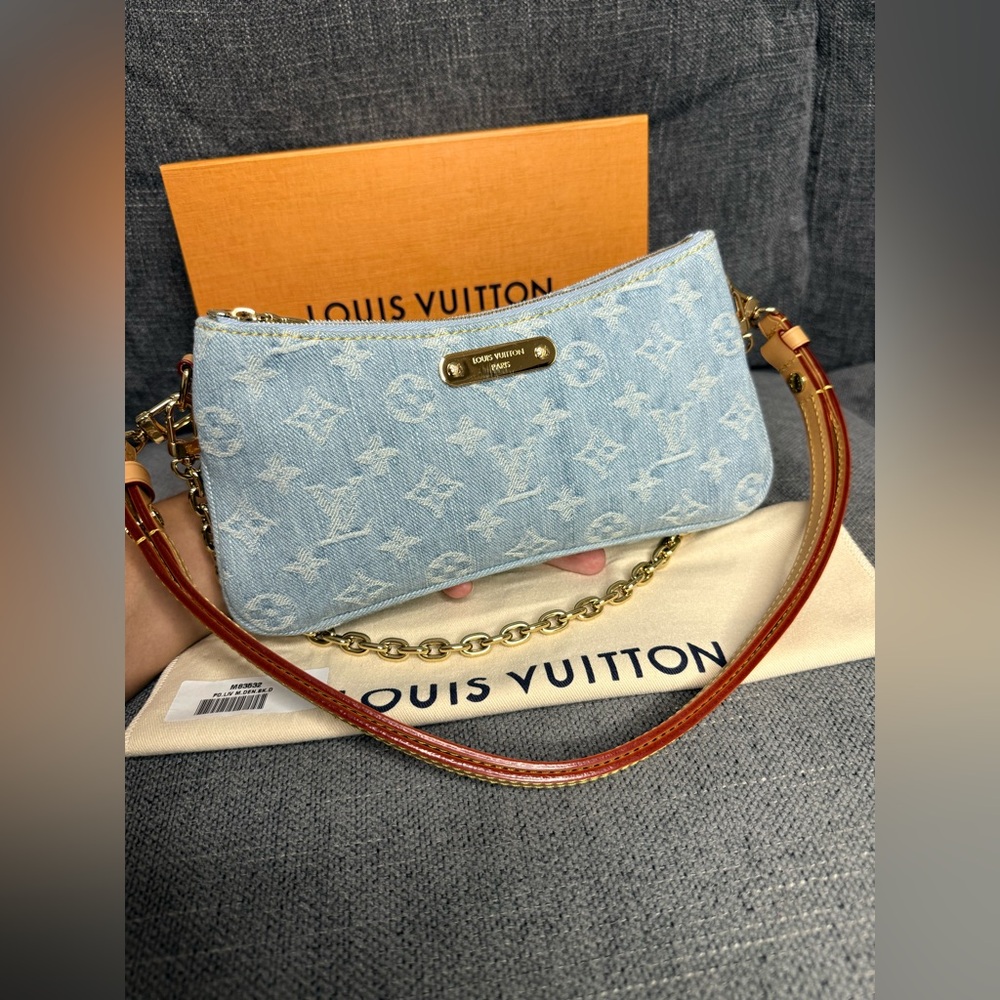Louis Vuitton pochette LIV monogram DENIM bag - Picture 3 of 11